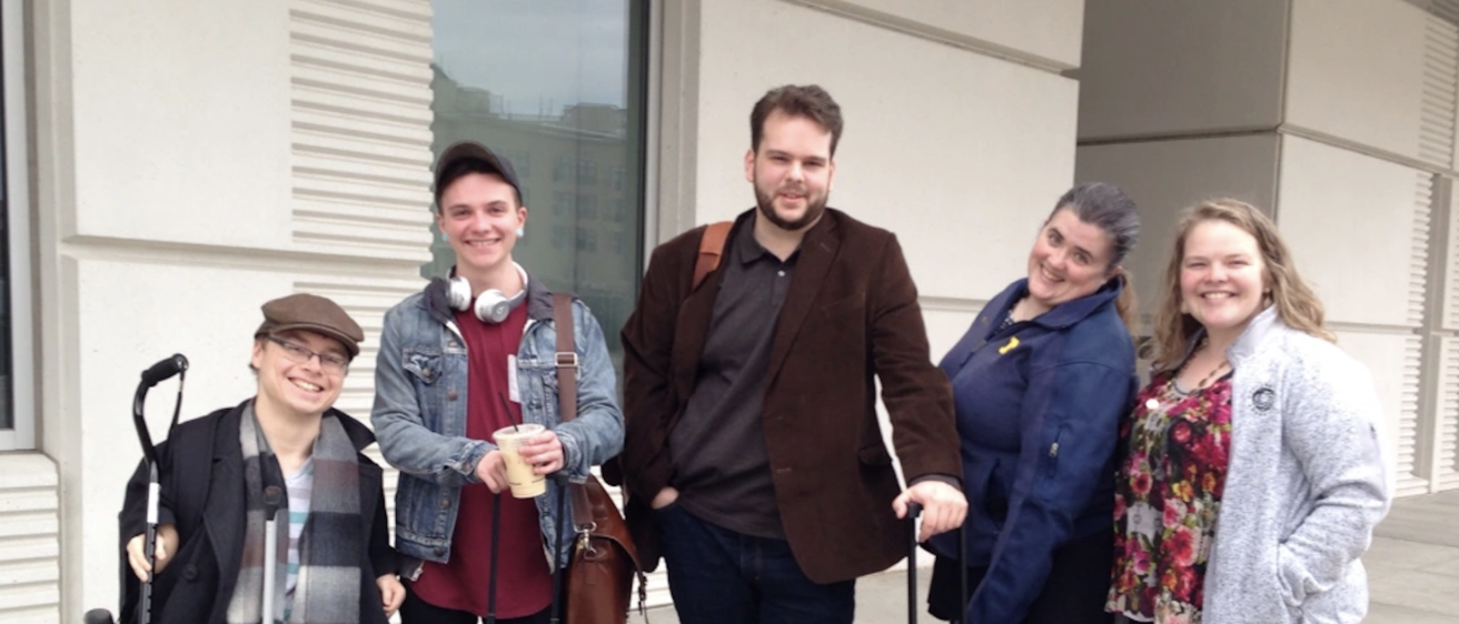 Image of Musicology Students and Faculty preparing to drive to Society for American Music Conference