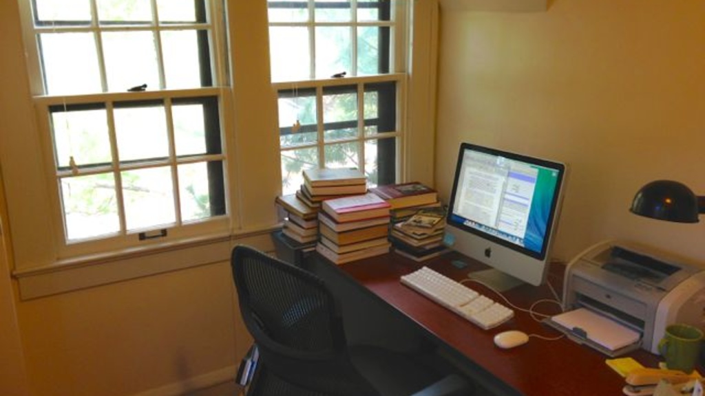 Image of Oberman Office used by Music Theory Faculty 